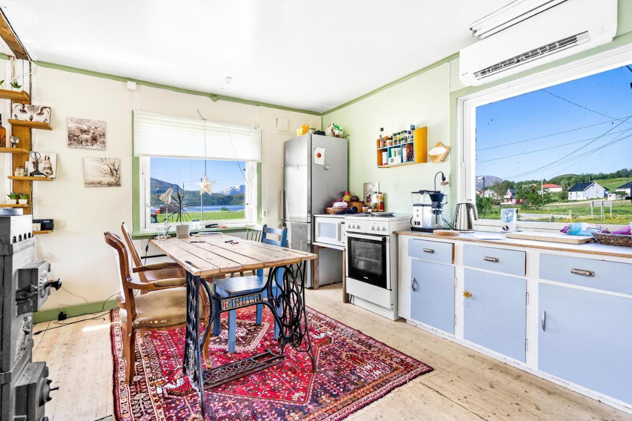 Storjord Farmstay Ranchhouse Kvaloya Exterior foto